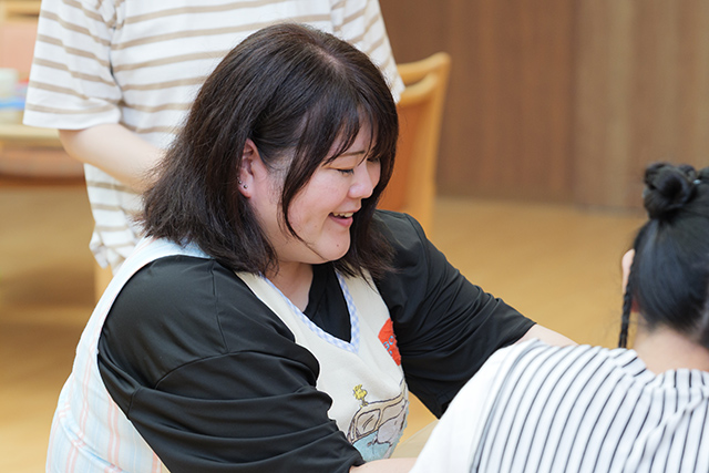 野栄福祉会 先輩社員の声